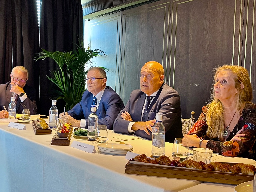Senda Vivir Seguros será una SL y quiere alcanzar los 1.000 millones en primas en 2028