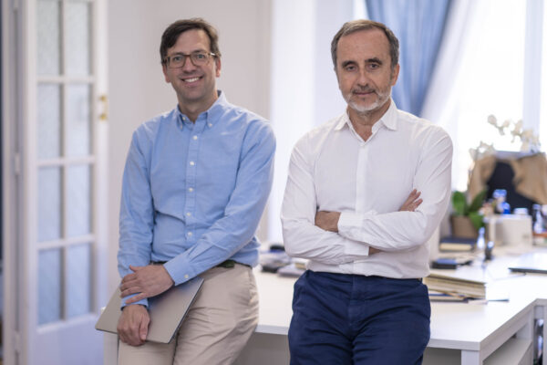 Brokvisor lanza una plataforma basada en IA para la creación de carteras de inversión
